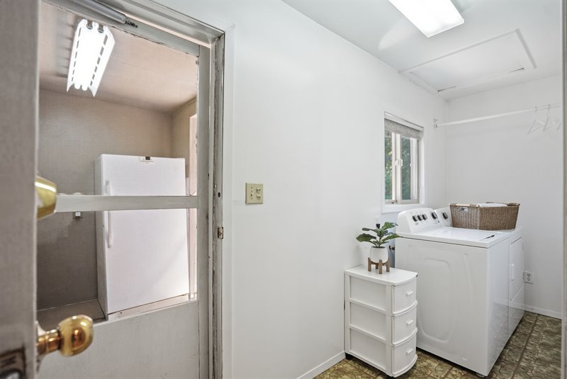Laundry Room | Porch