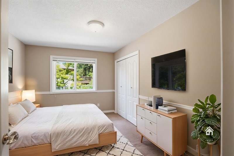 Bedroom 3 (Virtual Staging)