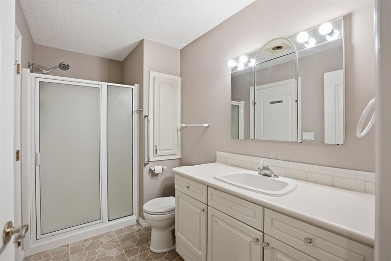 Main Bath