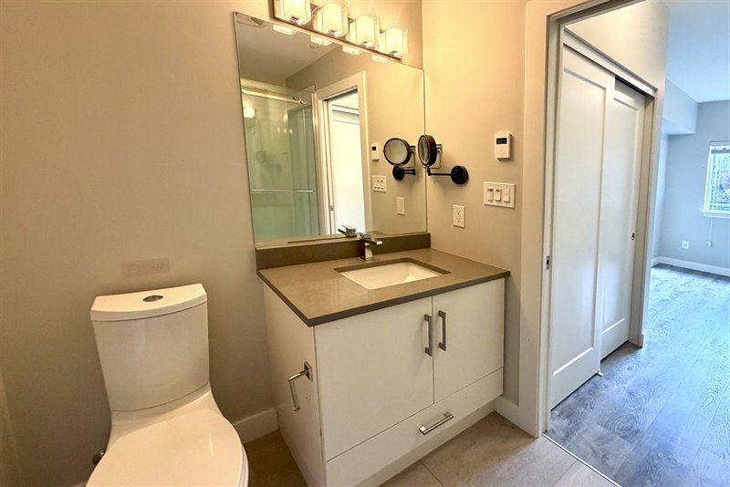 Ensuite