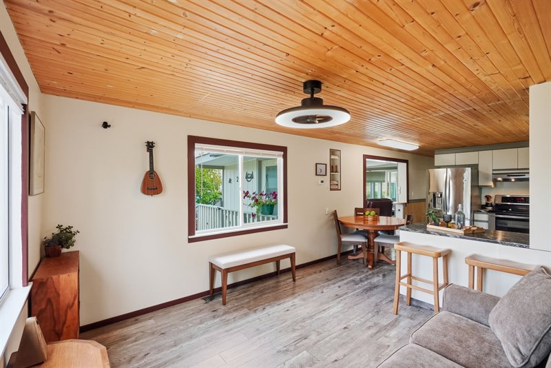 Dining Room | Kitchen