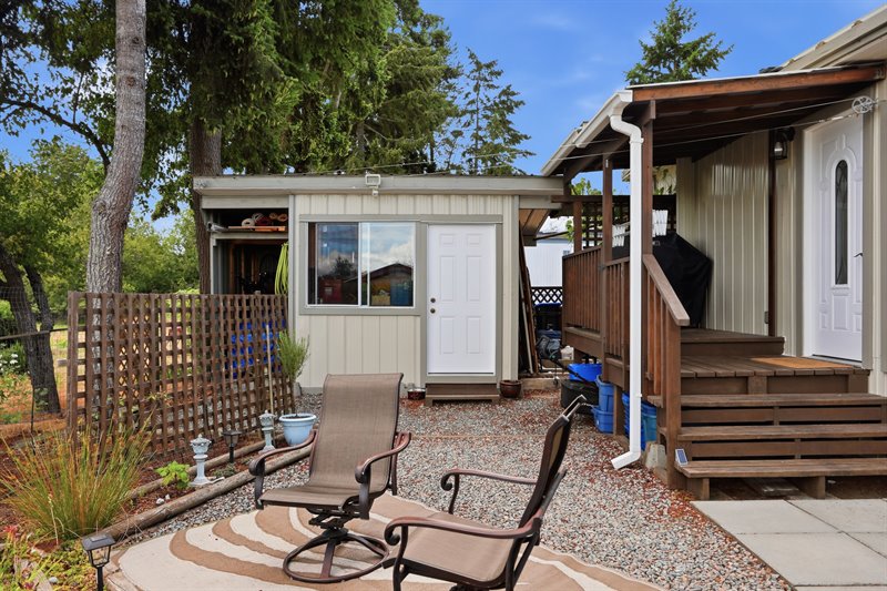 Exterior Back - Shed | Workshop