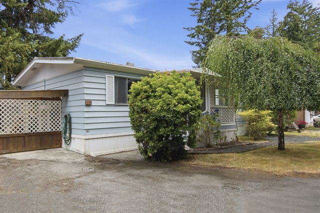25-1247 Arbutus Rd