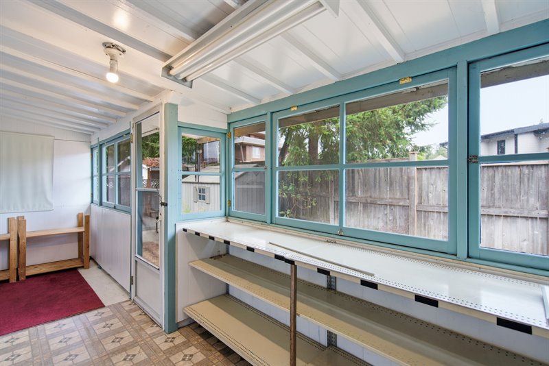 Enclosed Back Porch