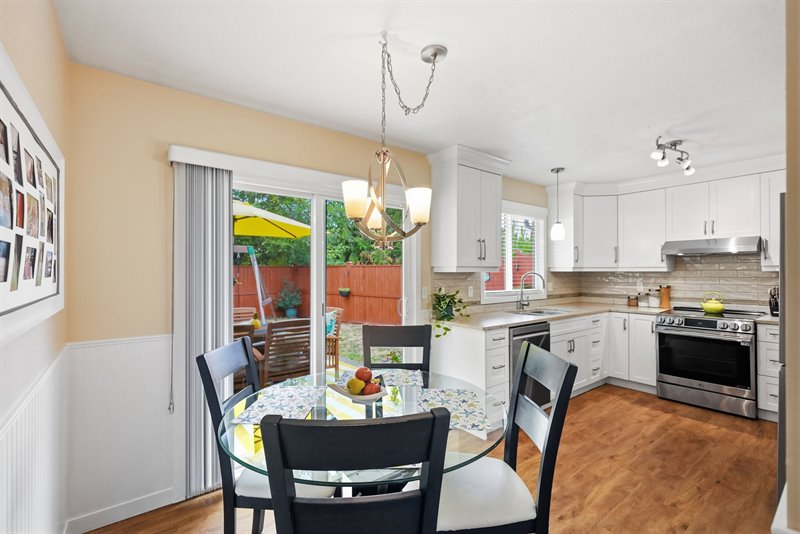 Kitchen | Nook