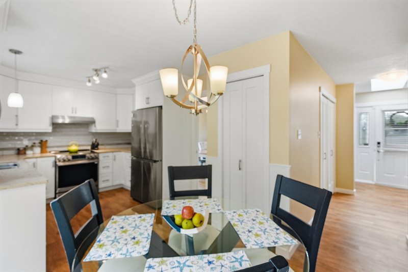 Nook | Kitchen