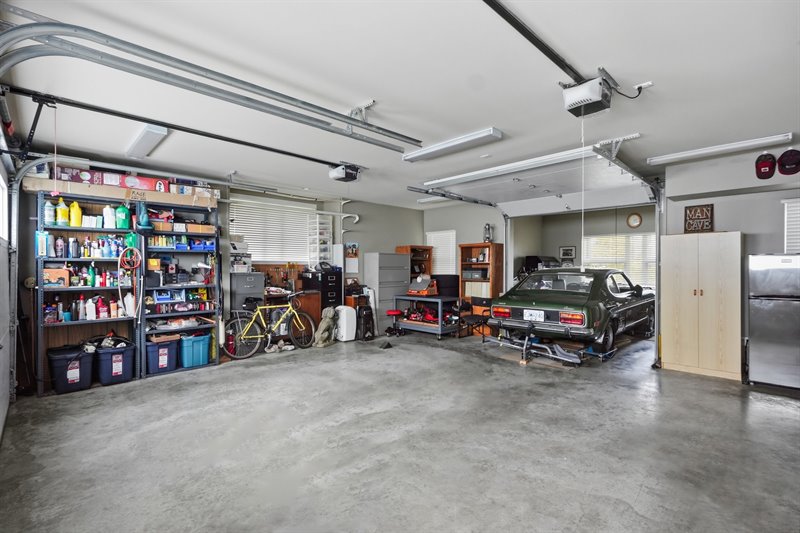 Double Garage | Workshop