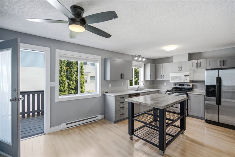 Kitchen | Dining Room - Door to Deck