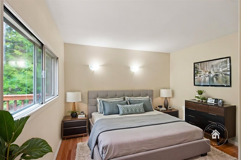 Primary Bedroom (Virtual Staging)