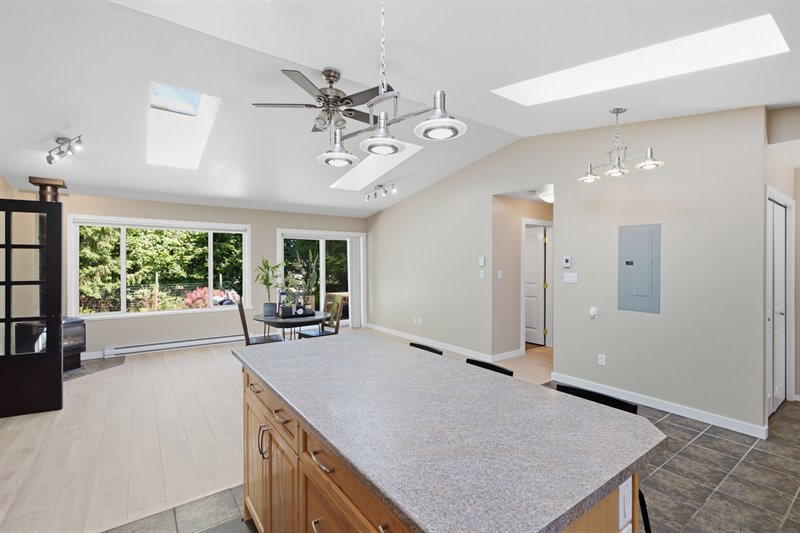 Kitchen | Dining Room