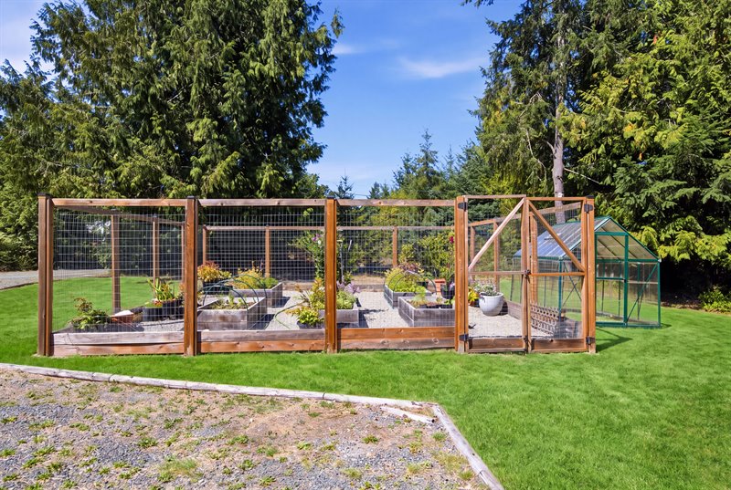 Garden Area (Virtually Enhanced Landscaping)