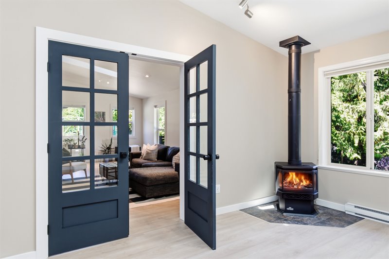 Kitchen | Dining Room - Door to Living Room