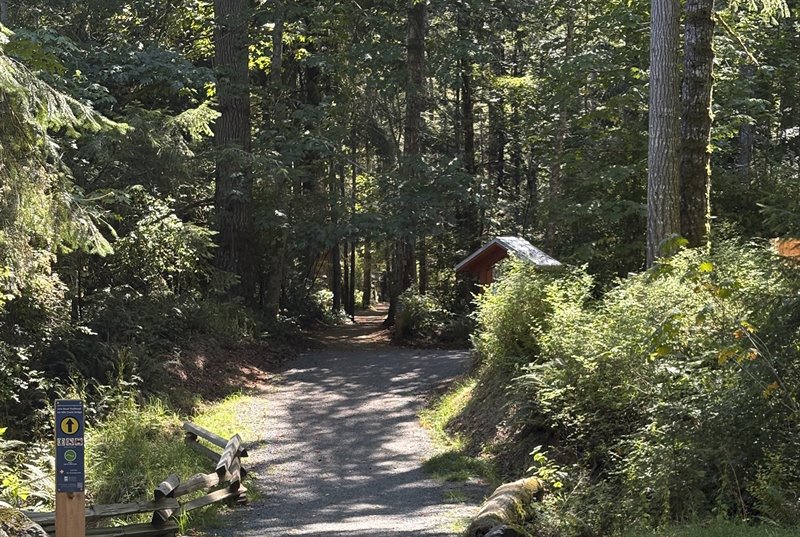 Steps away from Lighthouse Country Trail