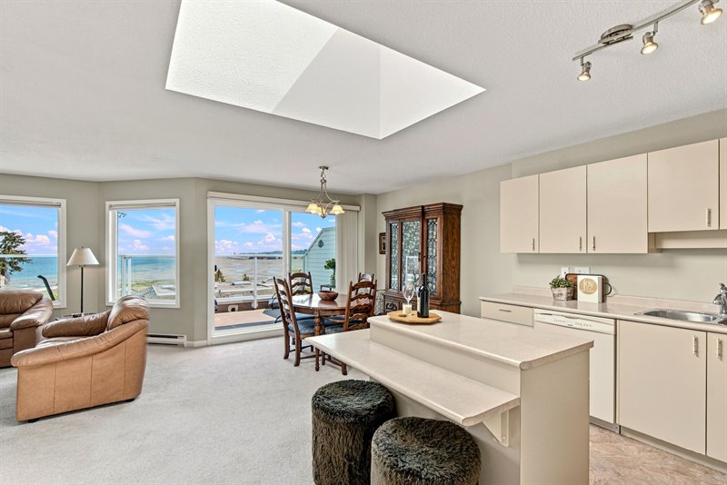 Bright Open Concept