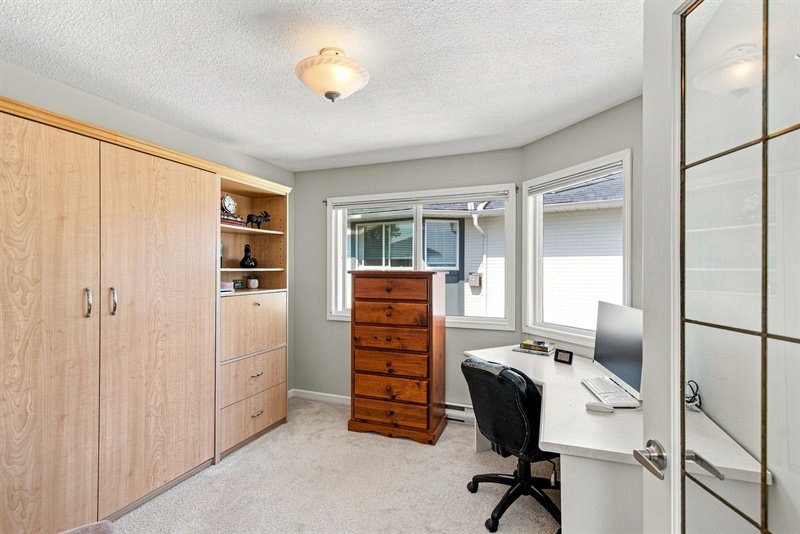 Den | Office | Bedroom