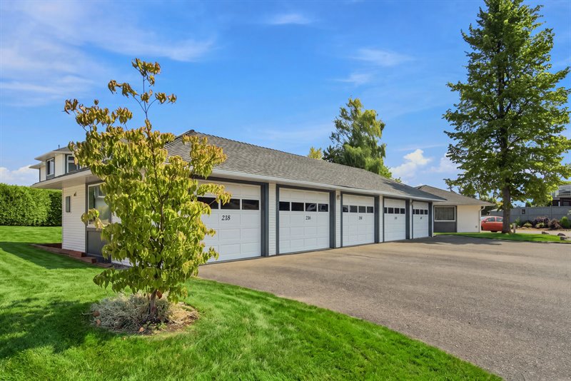 Detached Single Garage