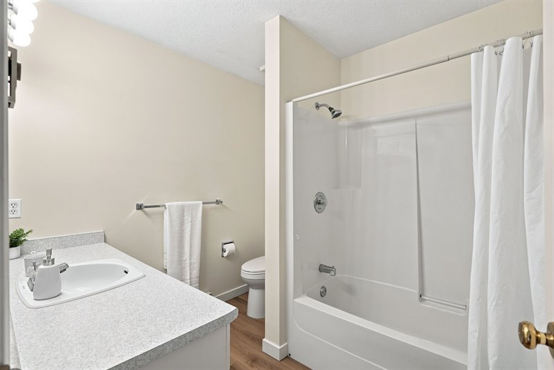 Main Bath