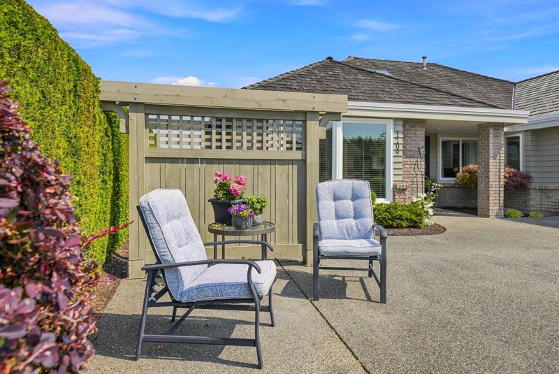 Outdoor Nook