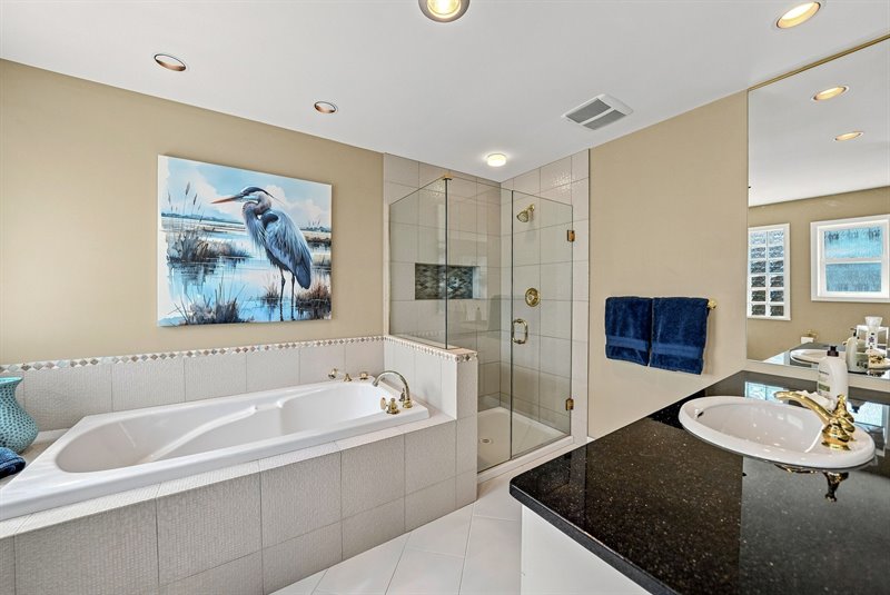 Ensuite