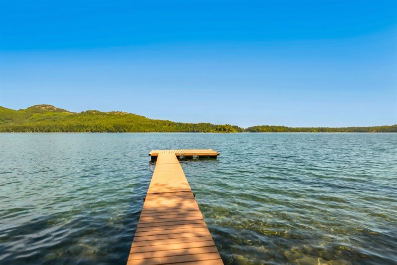 Dock