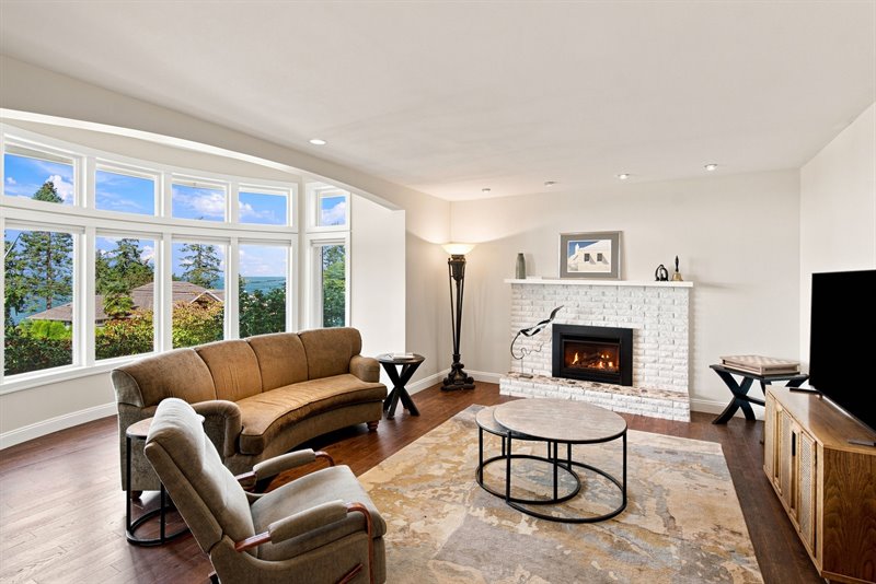 Formal Living Room