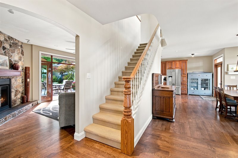 Stairs Up