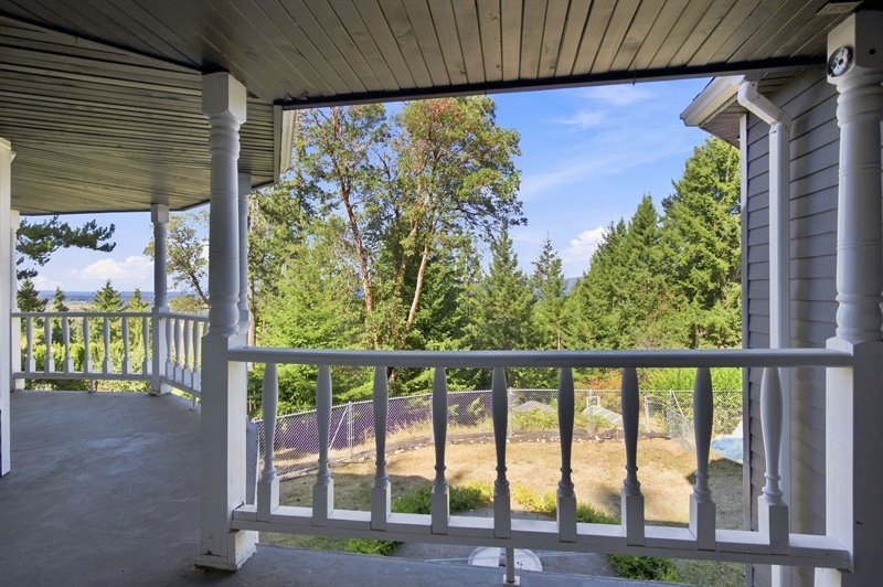 Wrap-Around Balcony
