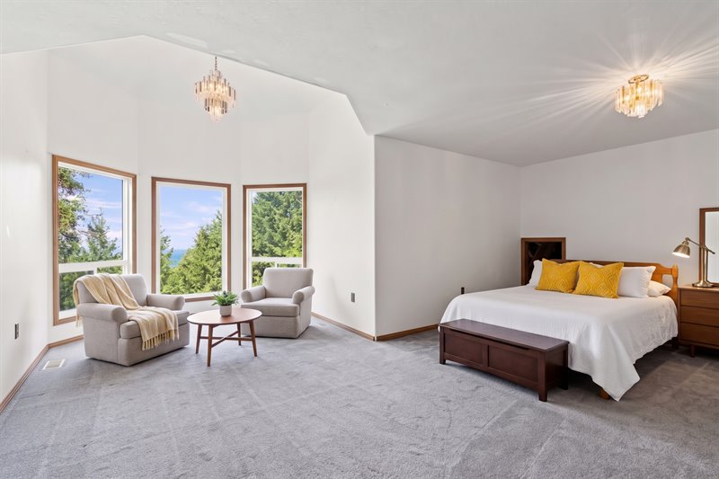 Primary Bedroom Suite (Virtual Staging)