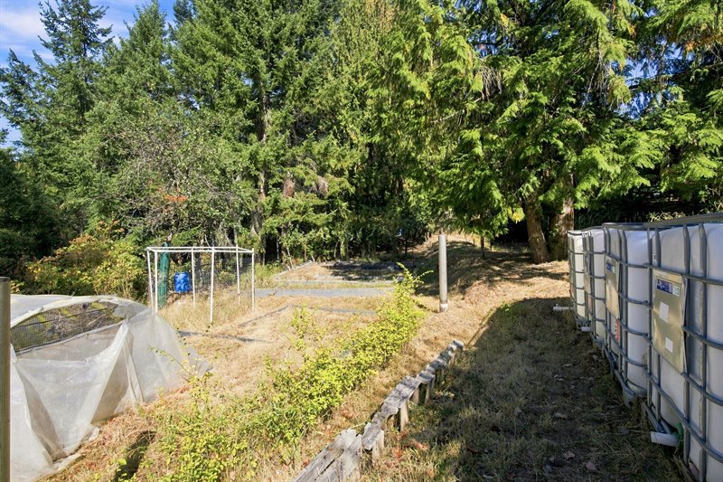 Greenhouse | Garden Area