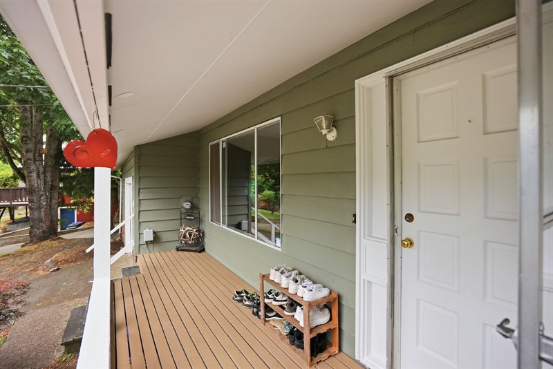 Front Porch | Entry