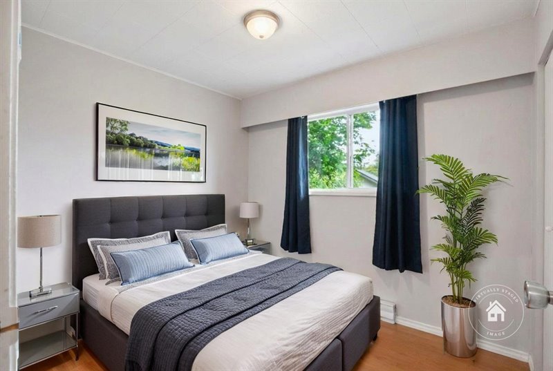Bedroom 3 (Virtual Staging)