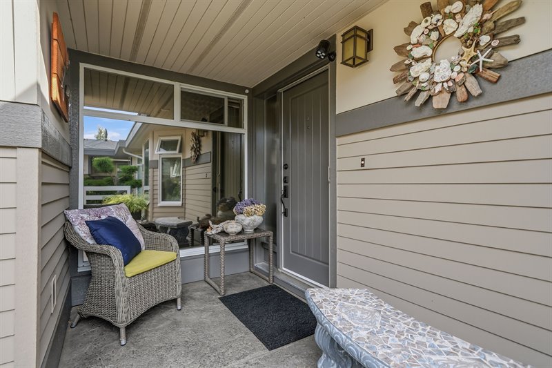 Front Patio | Entry