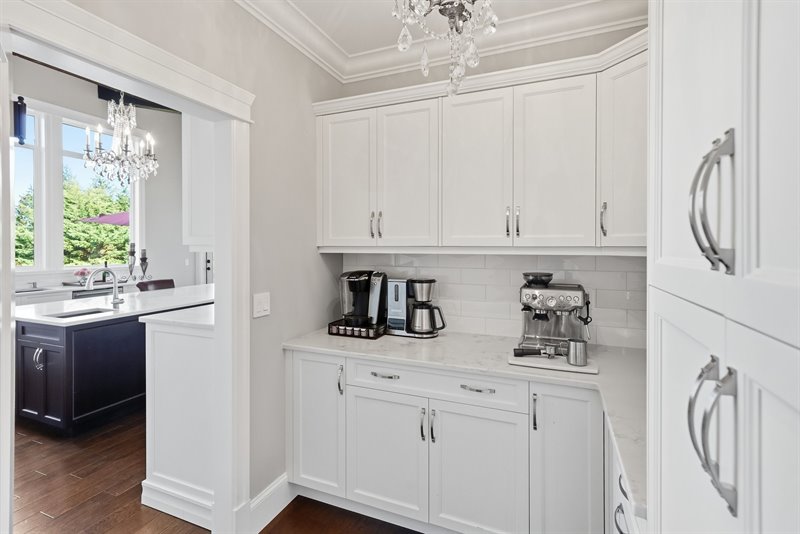 Walk-In Pantry