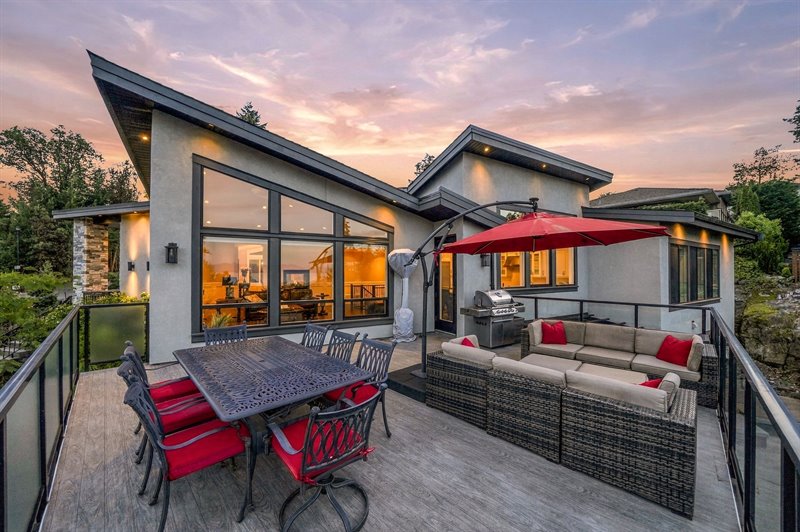Deck (Twilight)