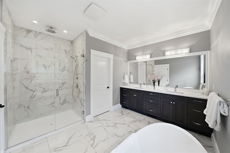 Ensuite