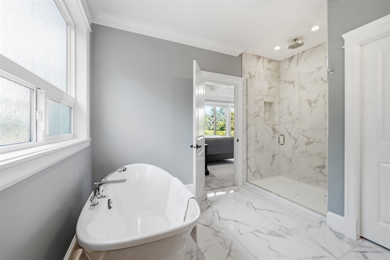Ensuite