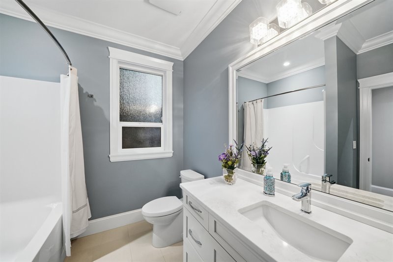 Main Bath