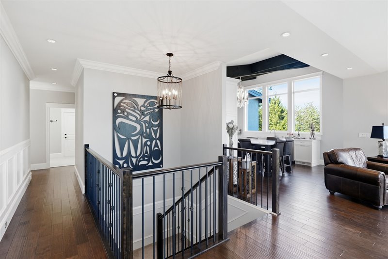 Stairs Down