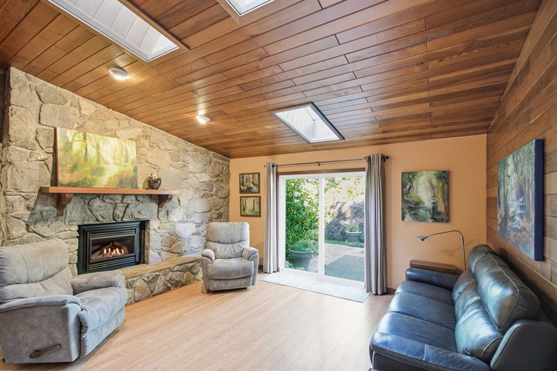 Family Room - Door to Patio