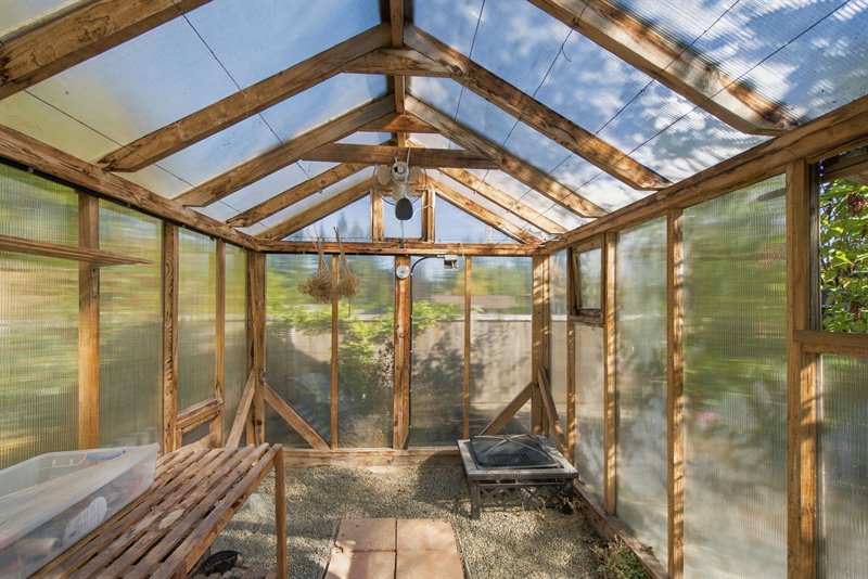 Garden Area & Greenhouse