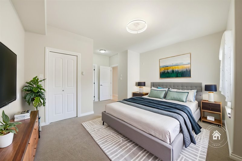 Bedroom (Virtual Staging)