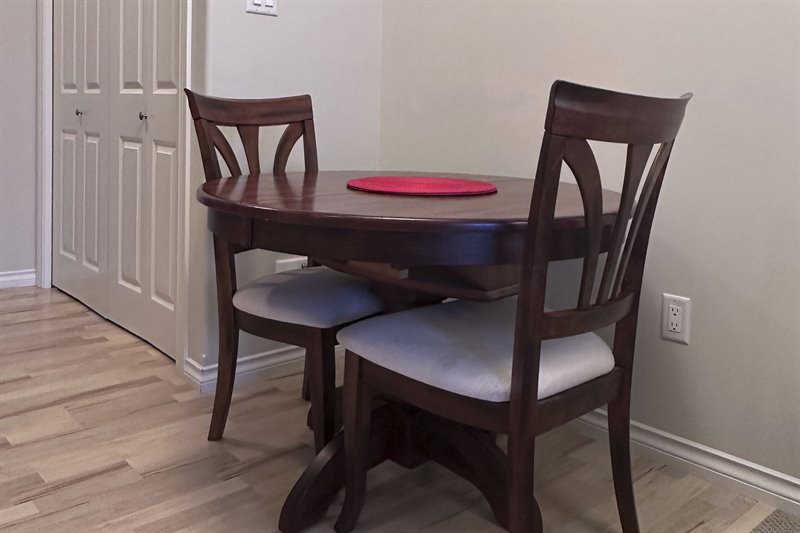 The Pacific Grande - Guest Suite