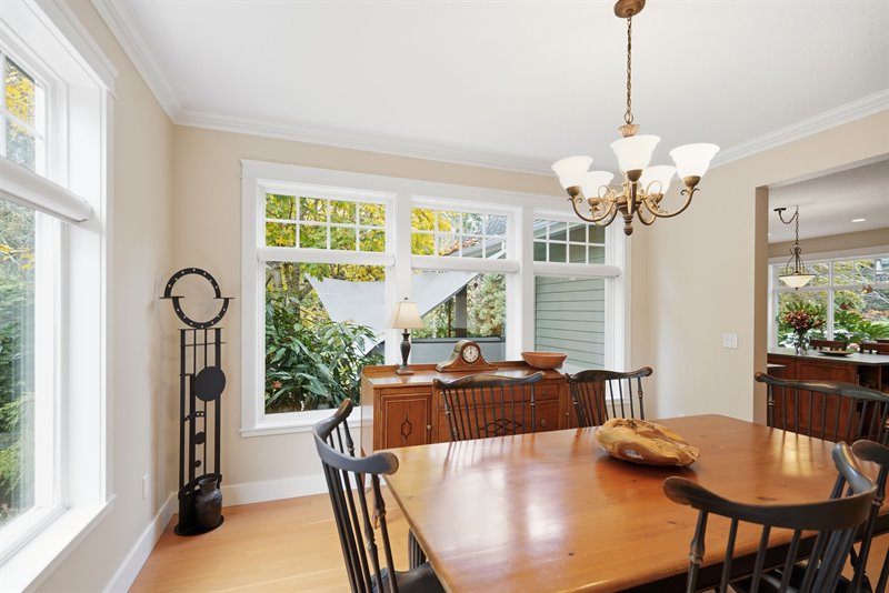 Dining Room | Kitchen