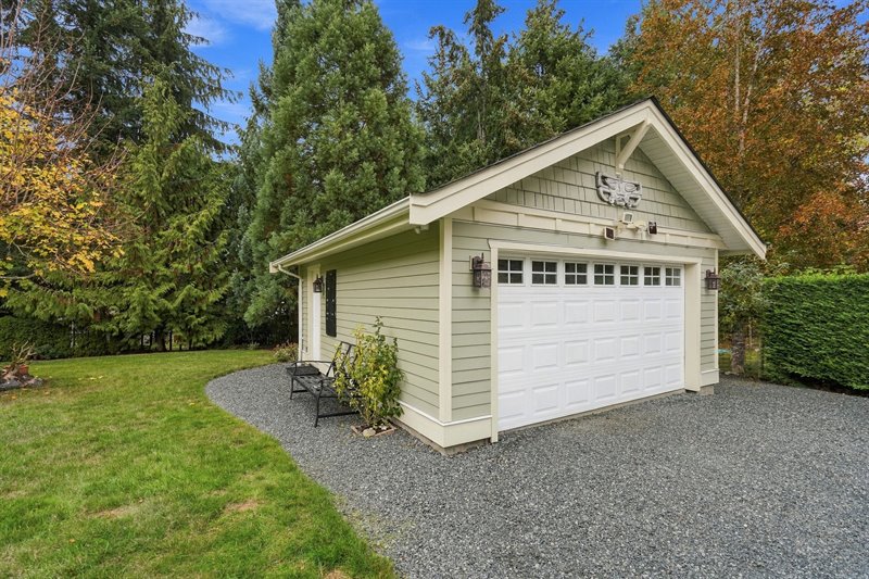 Double Garage & Workshop | Studio